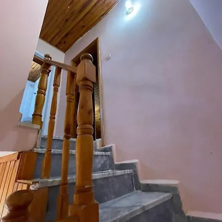 Senem Ile Tatili Eviniz Konforunda Hissedin *